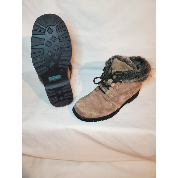 Cobbie Cuddlers Womens Faux Fur-Lined Tan Suede Winter Boots 0087 - Picture 3 of 7